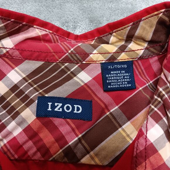 IZOD Men's‎ Button-Down Long Sleeve Casual Shirt Size XLarge Red - Picture 3 of 14